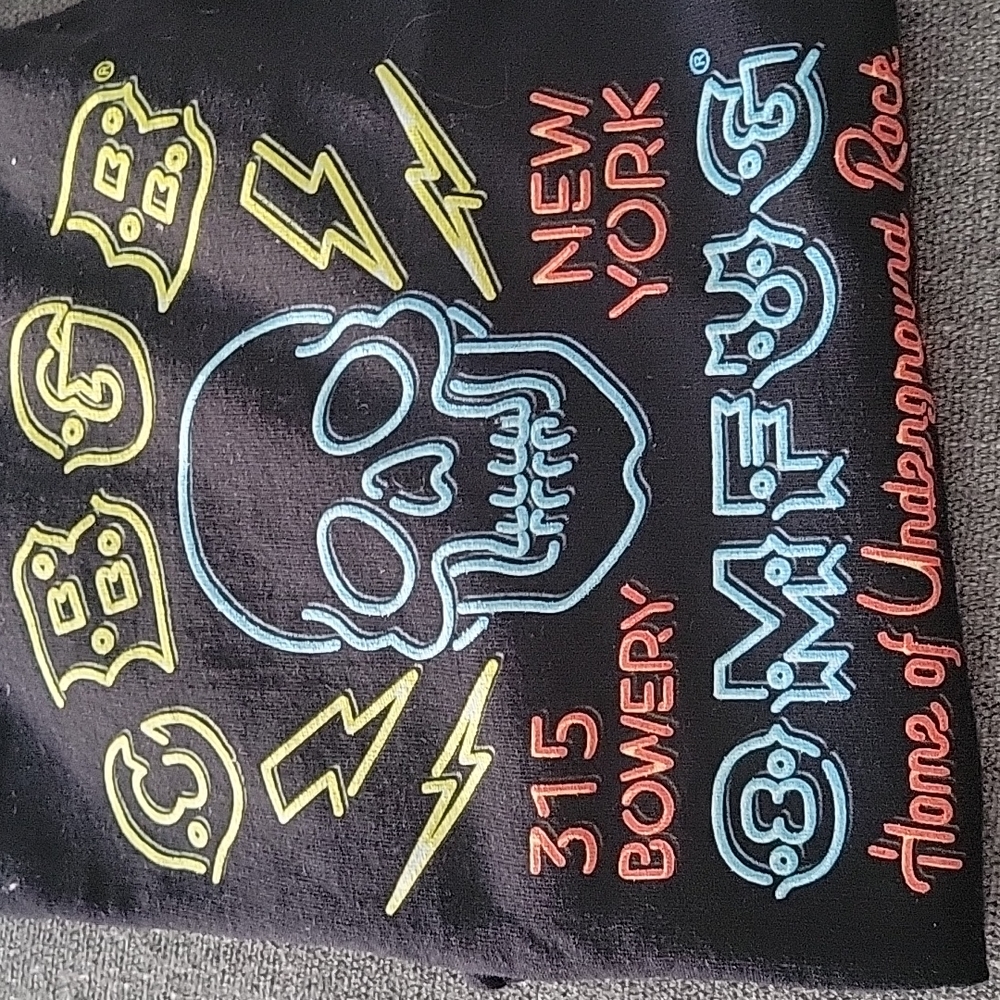 T shirt